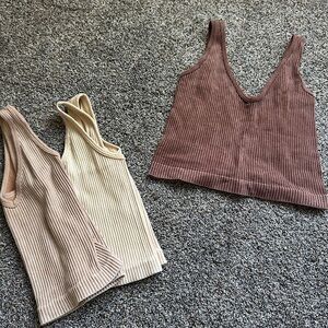 Aura Ribbed Stretch Fit Cropped V-Neck Tank Top 3 Piece Bundle Women's Size S/M